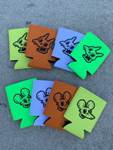 Load image into Gallery viewer, Itchy and Scratchy Koozie (Can Hugger)