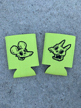 Load image into Gallery viewer, Itchy and Scratchy Koozie (Can Hugger)