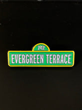 Load image into Gallery viewer, 742 Evergreen Terrace Pin