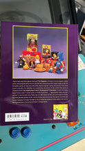 Load image into Gallery viewer, Simpsons Collectibles Book
