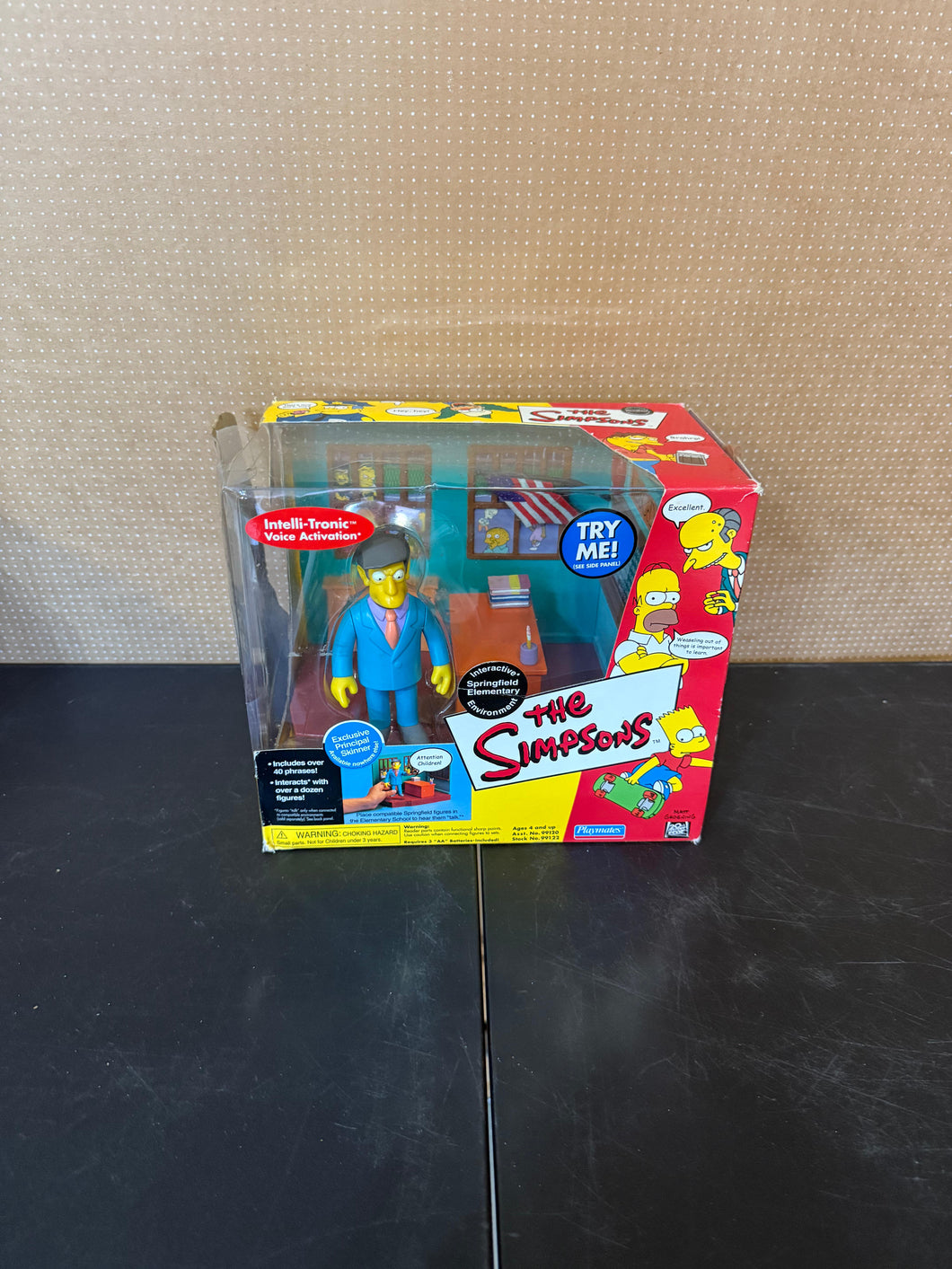 Exclusive Principal Skinner Playmates Interactive figure and set